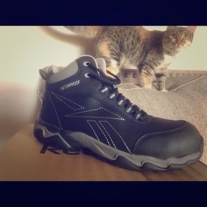 NWT REEBOK BEAMER - 11.5 men’s